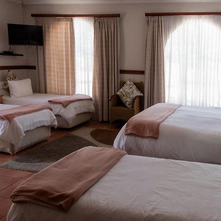 Park Living Guesthouse Блоемфонтейн Екстериор снимка