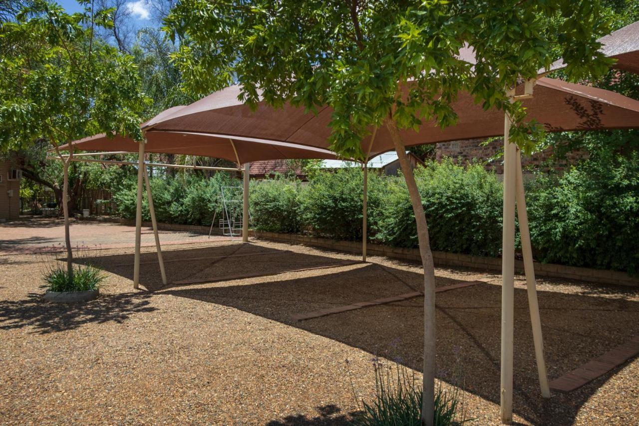 Park Living Guesthouse Блоемфонтейн Екстериор снимка