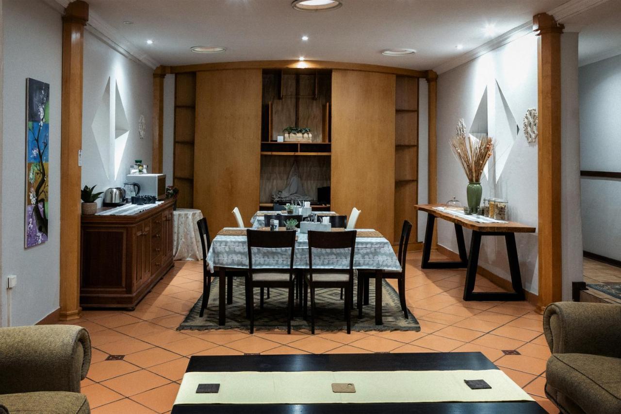 Park Living Guesthouse Блоемфонтейн Екстериор снимка